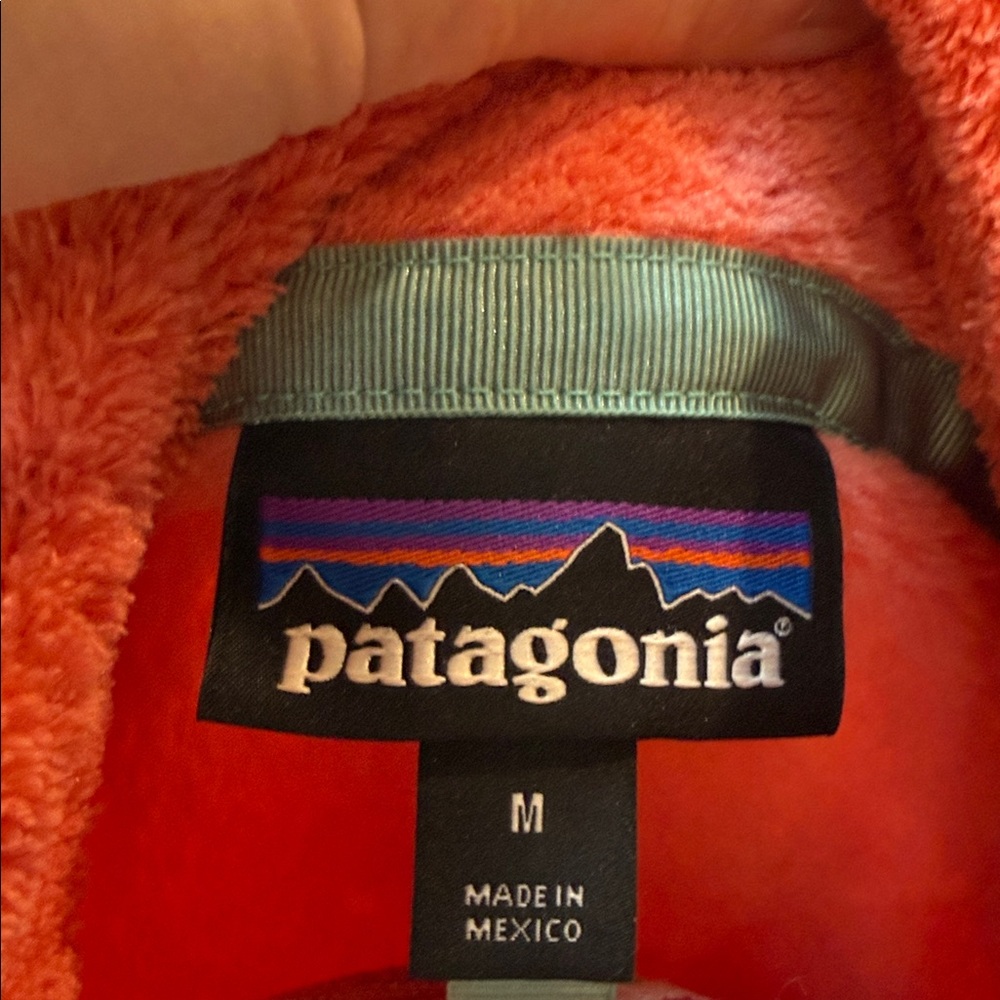 Patagonia Peach Fleece Quarter Snap Jacket, Medium - Picture 4 of 4